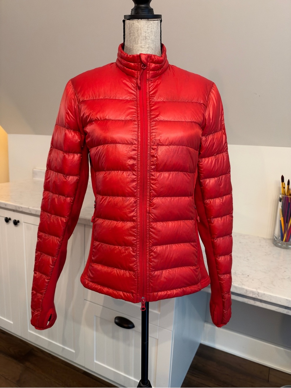 Canada Goose women’s HyBridge Lite Jacket